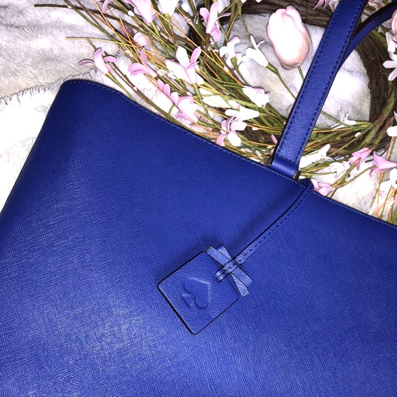 New Kate Spade Bag. - Picture 6 of 8